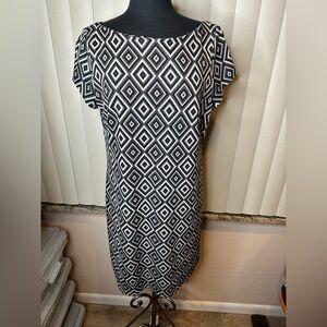 Jessica Howard Black White Geometrical Short Sleeve Shift Dress Size 16